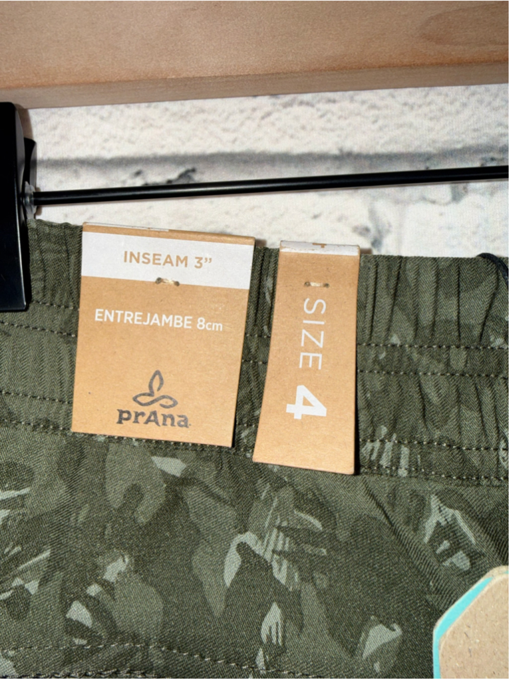 Women's Prana Camo Shorts size 4 Halle E-Waist Short II Green Hiking 3’ Inseam - Picture 13 of 15